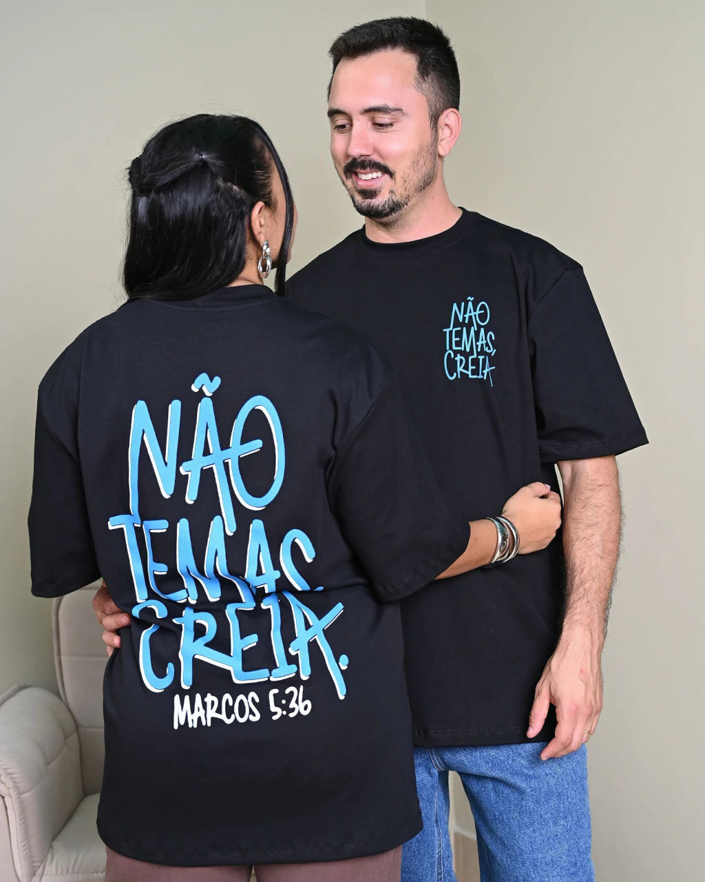 Camiseta Oversized Premium Não Temas, Creia - Preto