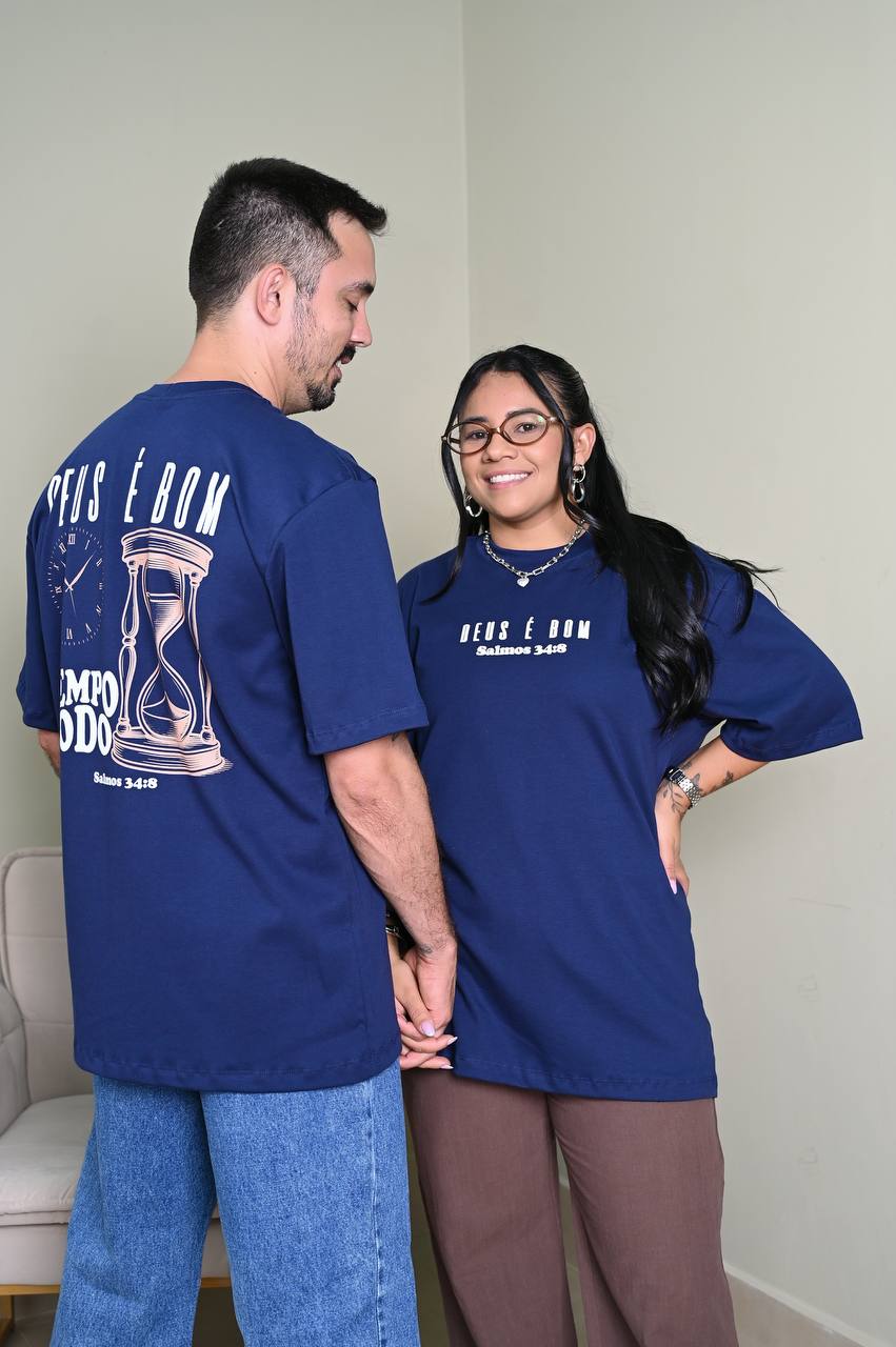 Camiseta Oversized Premium Deus é Bom - Marinho